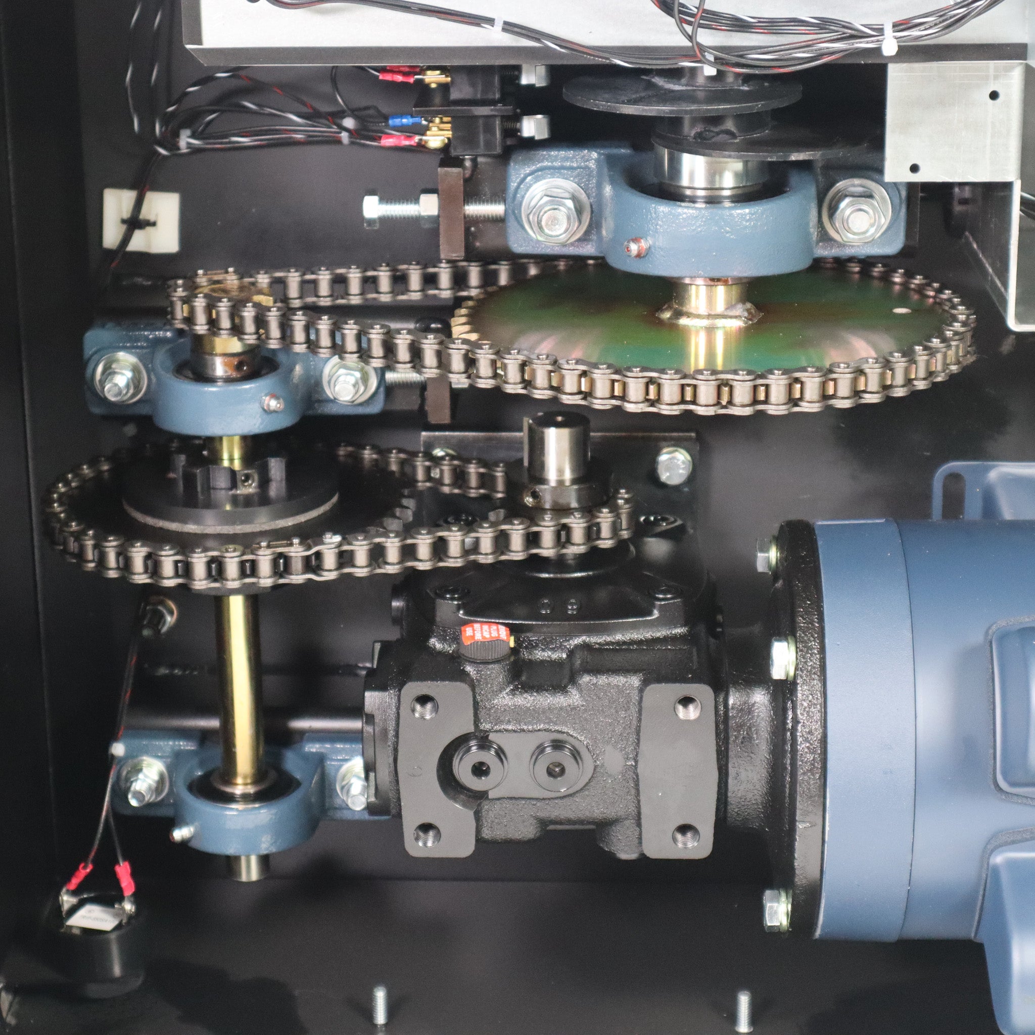 OPERADOR DE PUERTA BATIENTE LINEAL OSCO SWG-211 DE 1/2 HP