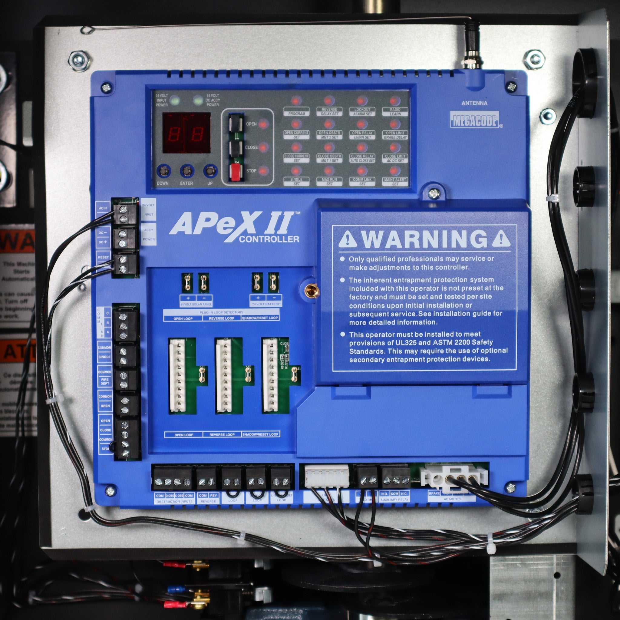 OPERADOR DE PUERTA BATIENTE LINEAL OSCO SWG-443 DE 3/4 HP