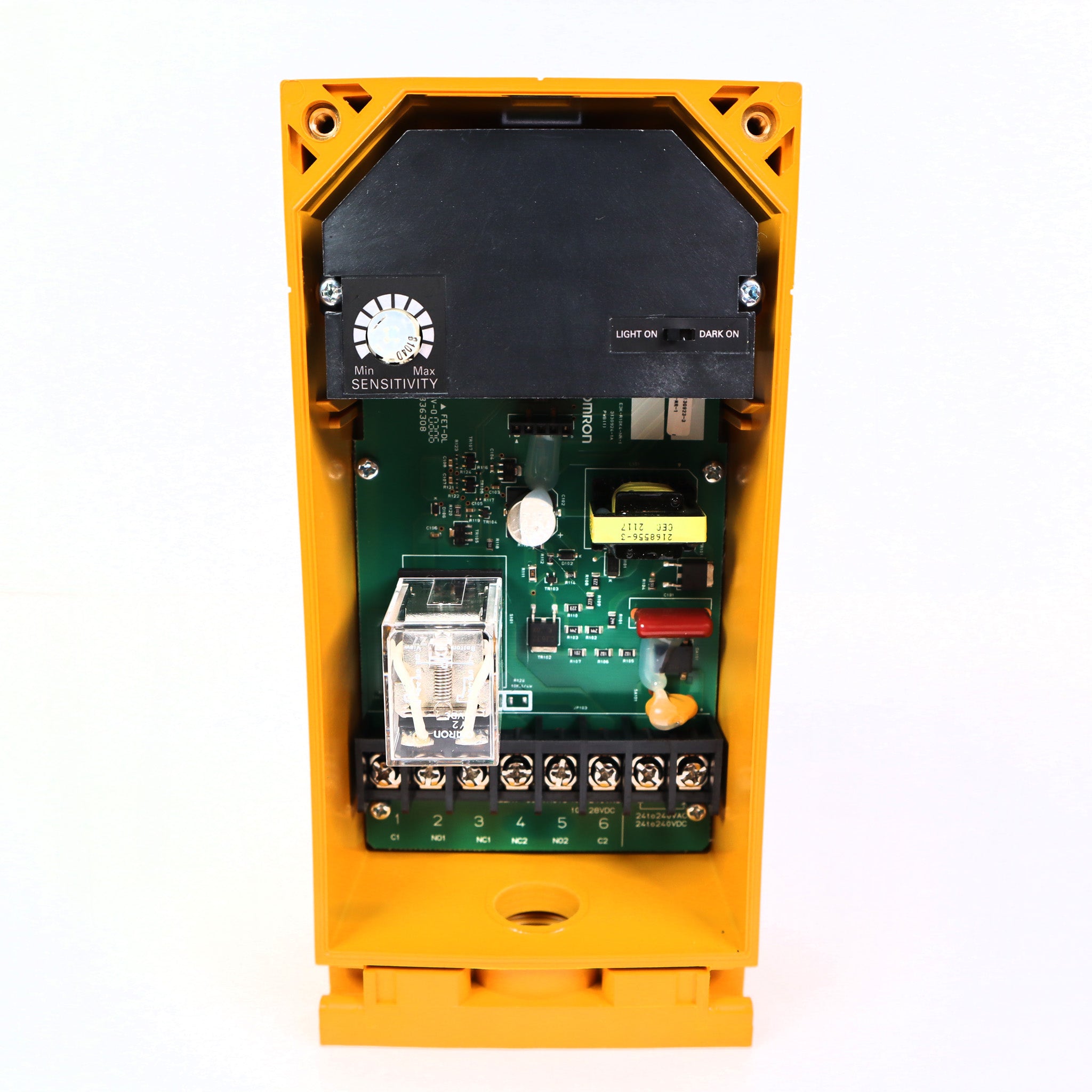 Sensor fotoeléctrico de largo alcance Omron E3K (R10K4) con reflector