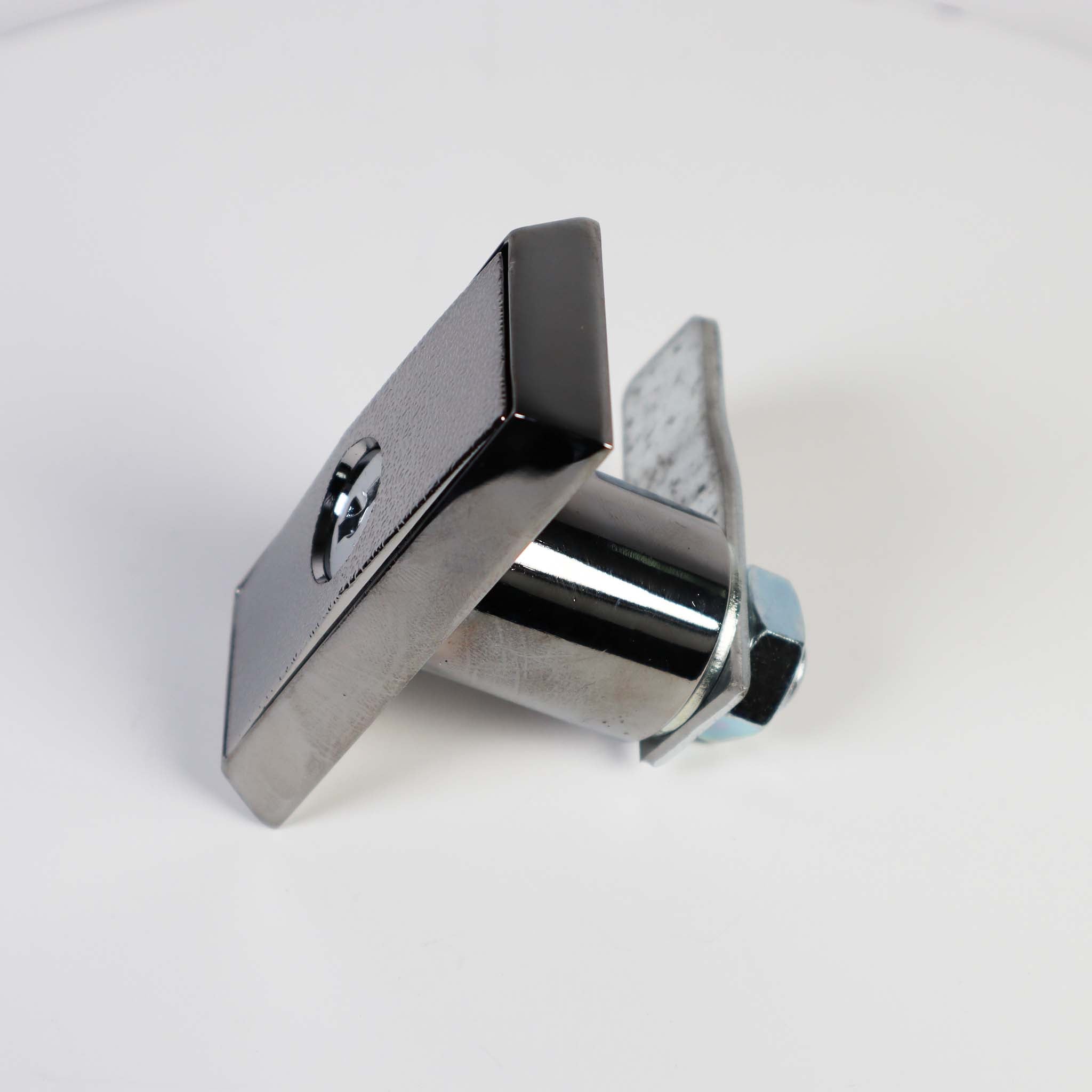 Linear 2110-643 Lock Assembly with Keys